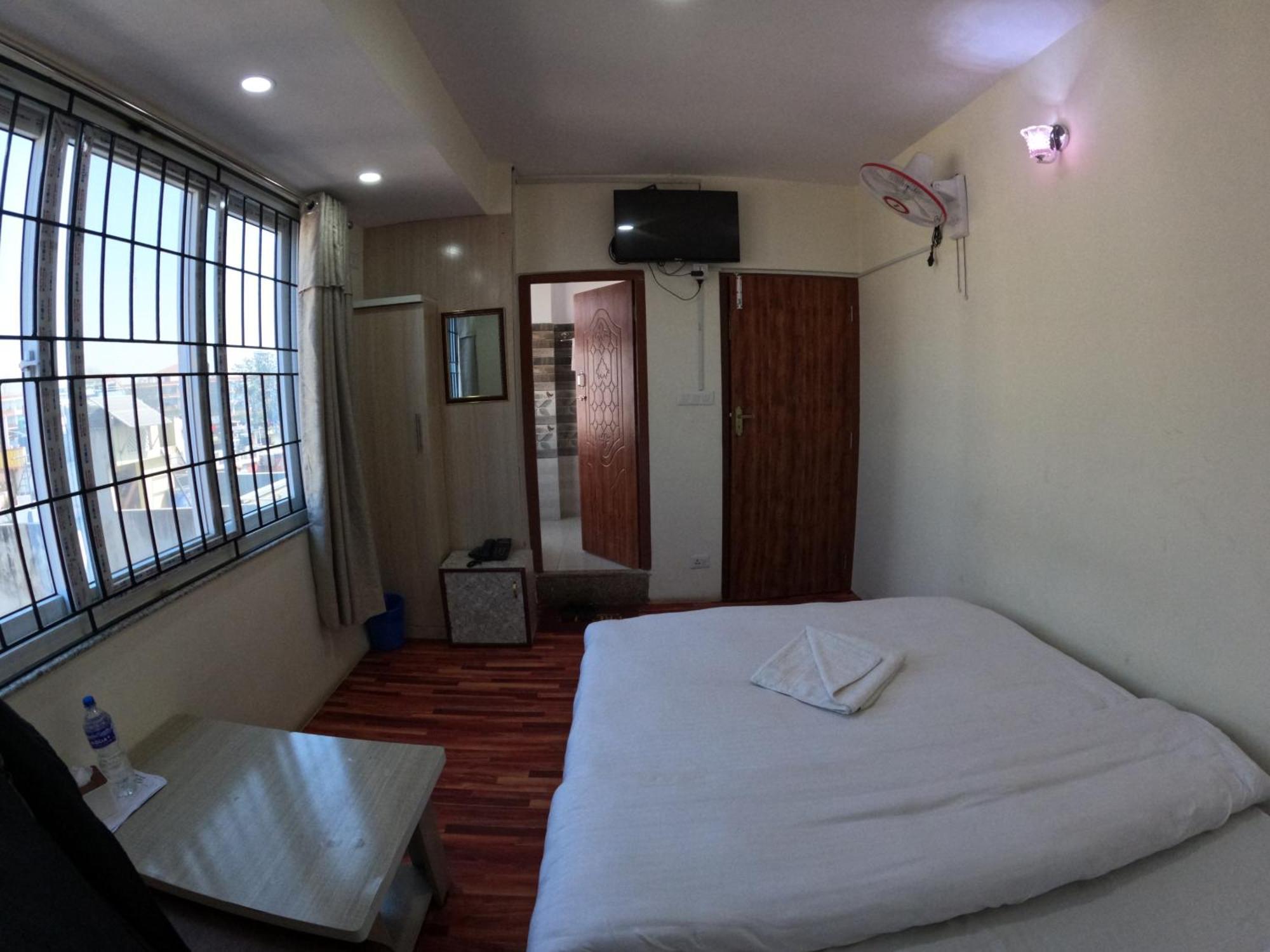 Hotel Global Village Kathmandu Exterior foto