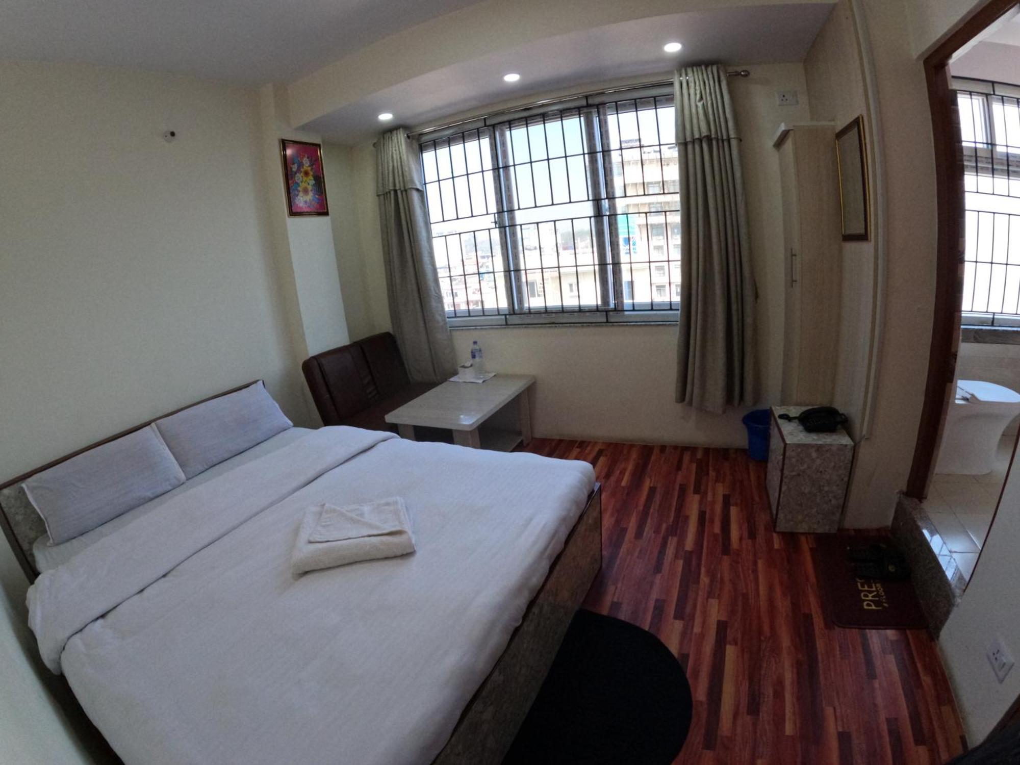 Hotel Global Village Kathmandu Exterior foto
